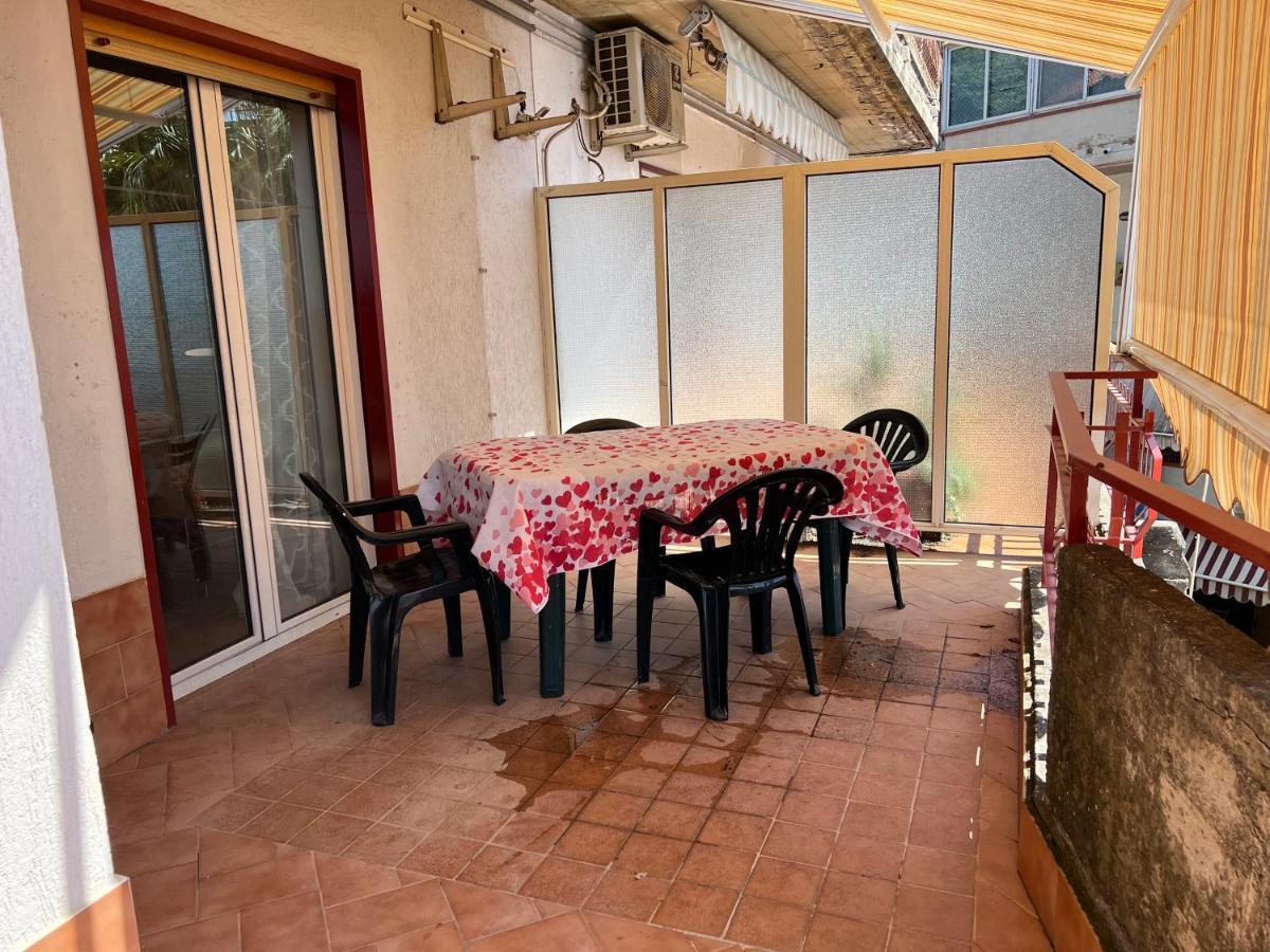 Appartement Acicastello House à Aci Castello Extérieur photo